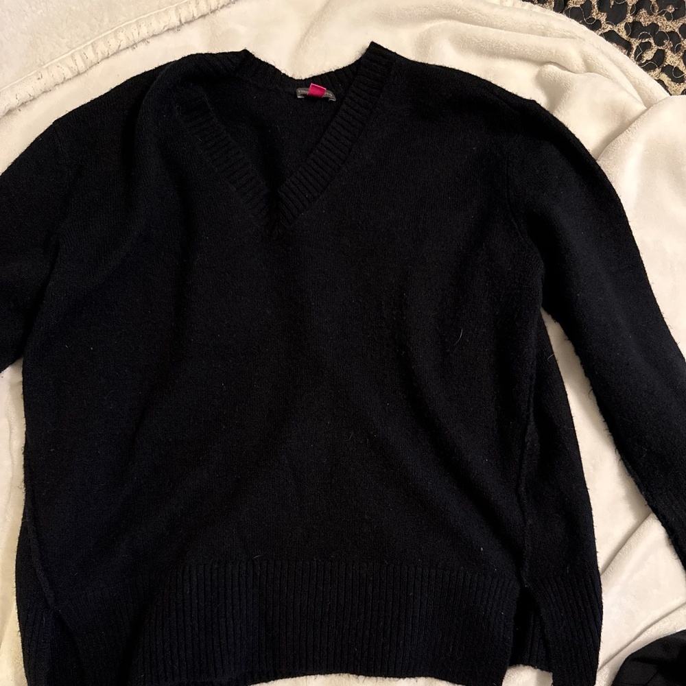 Vince Camuto oversized warm sweater.